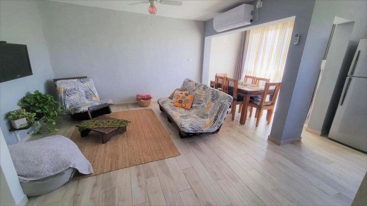 On The Edge Of A Crater Apartment มิตซ์เปรามอน ภายนอก รูปภาพ